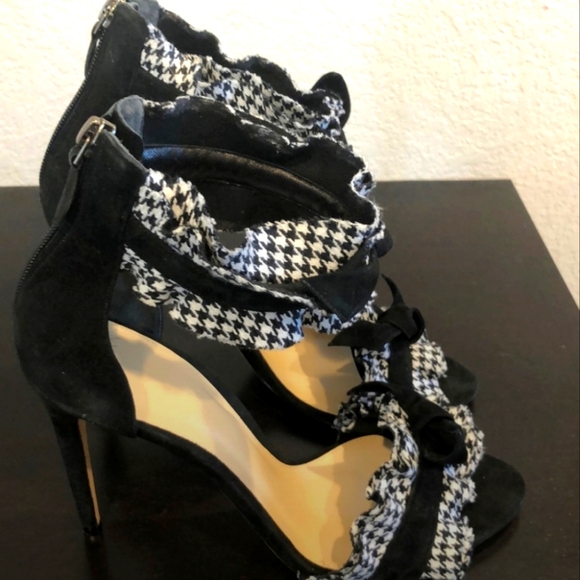 Alexandre Birman Ruffle/ Houndsooth - Picture 2 of 5